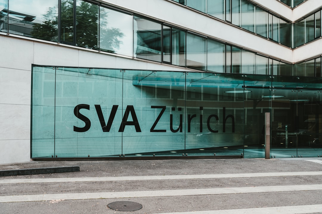 Moderne Büroräume von Finzwealth.pro